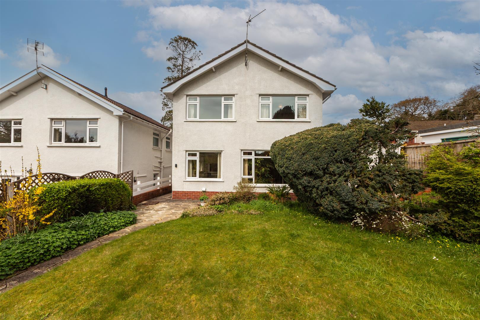 Rhyd Yr Helyg, Sketty, Swansea, SA2 8DH